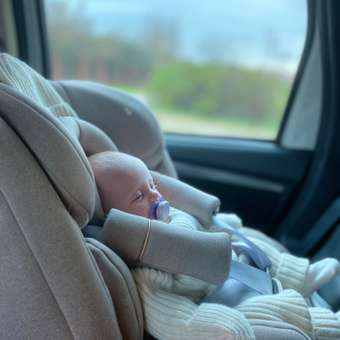 Автокресло Indigo Tourneo Isofix 0+/1/2/3 (0-36 кг) бежевый: отзыв пользователя Детский Мир