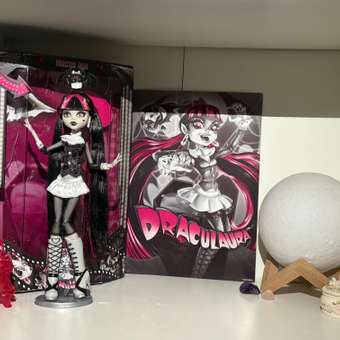 Кукла модельная Monster High Reel Drama HKN27 Дракулаура высота 27 см: отзыв пользователя Детский Мир