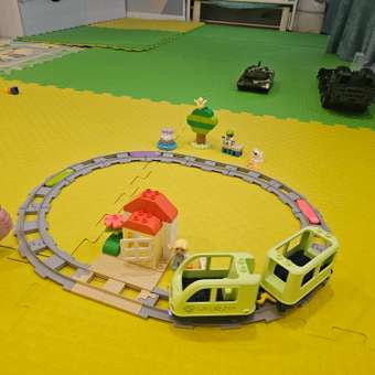Конструктор LEGO DUPLO Поезд приключений 57 дет.: отзыв пользователя Детский Мир